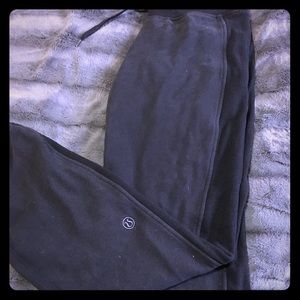 Lululemon thick scuba jogging pant